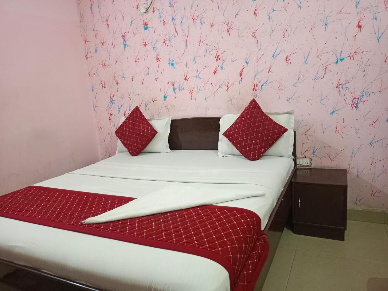 Airport Hotel Pariksheet Inn New Delhi Extérieur photo