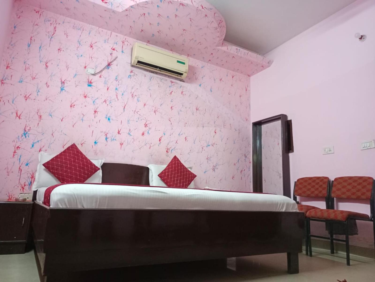 Airport Hotel Pariksheet Inn New Delhi Extérieur photo