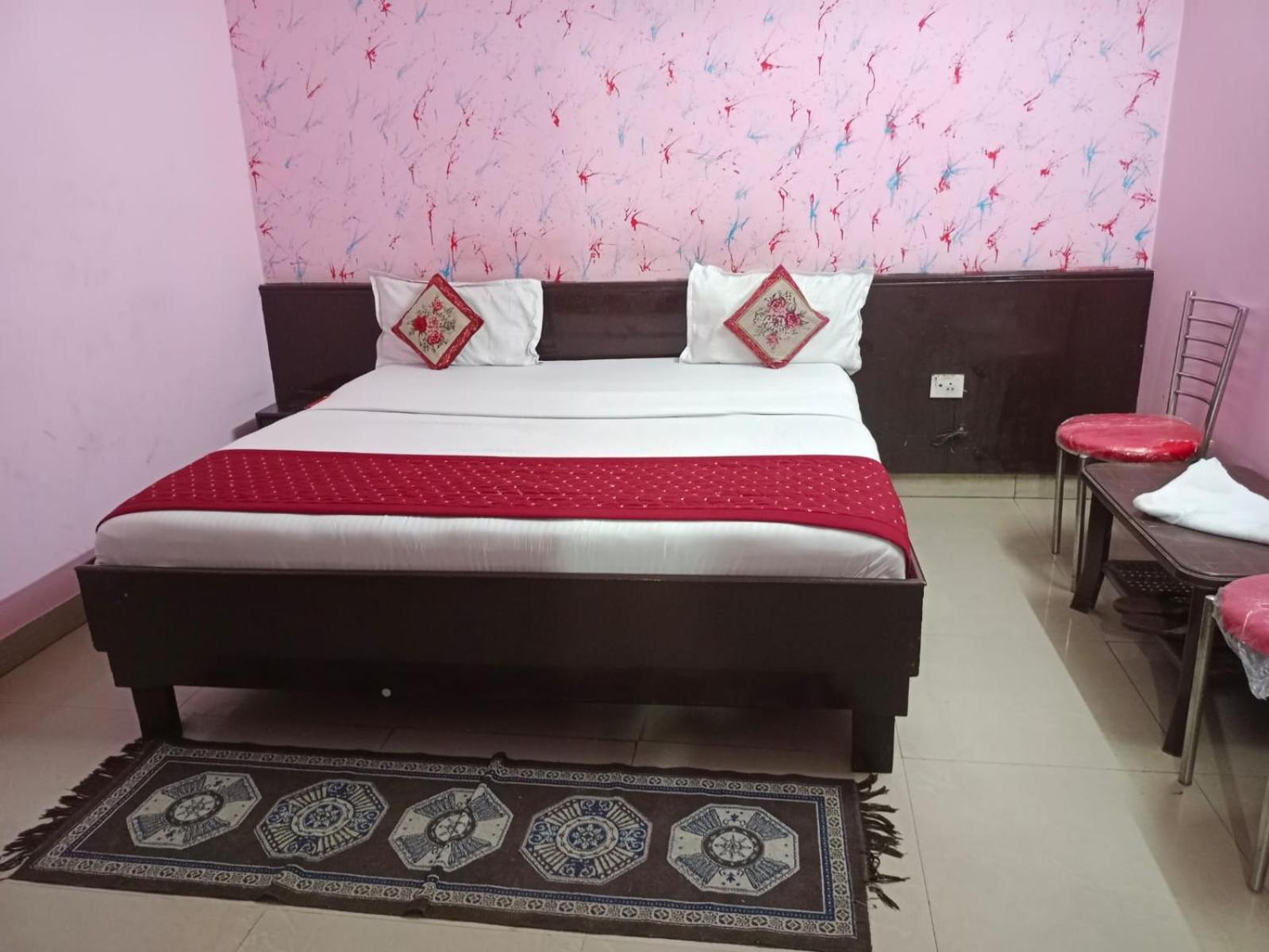 Airport Hotel Pariksheet Inn New Delhi Extérieur photo