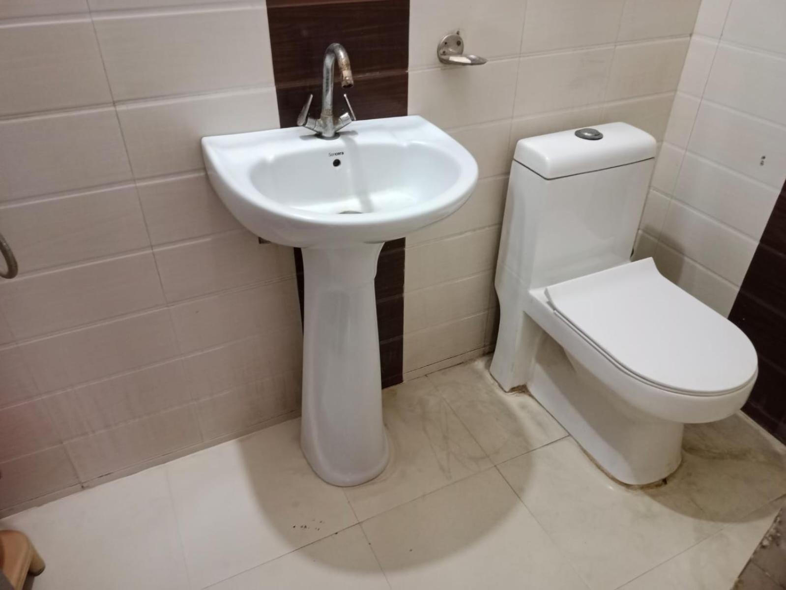 Airport Hotel Pariksheet Inn New Delhi Extérieur photo