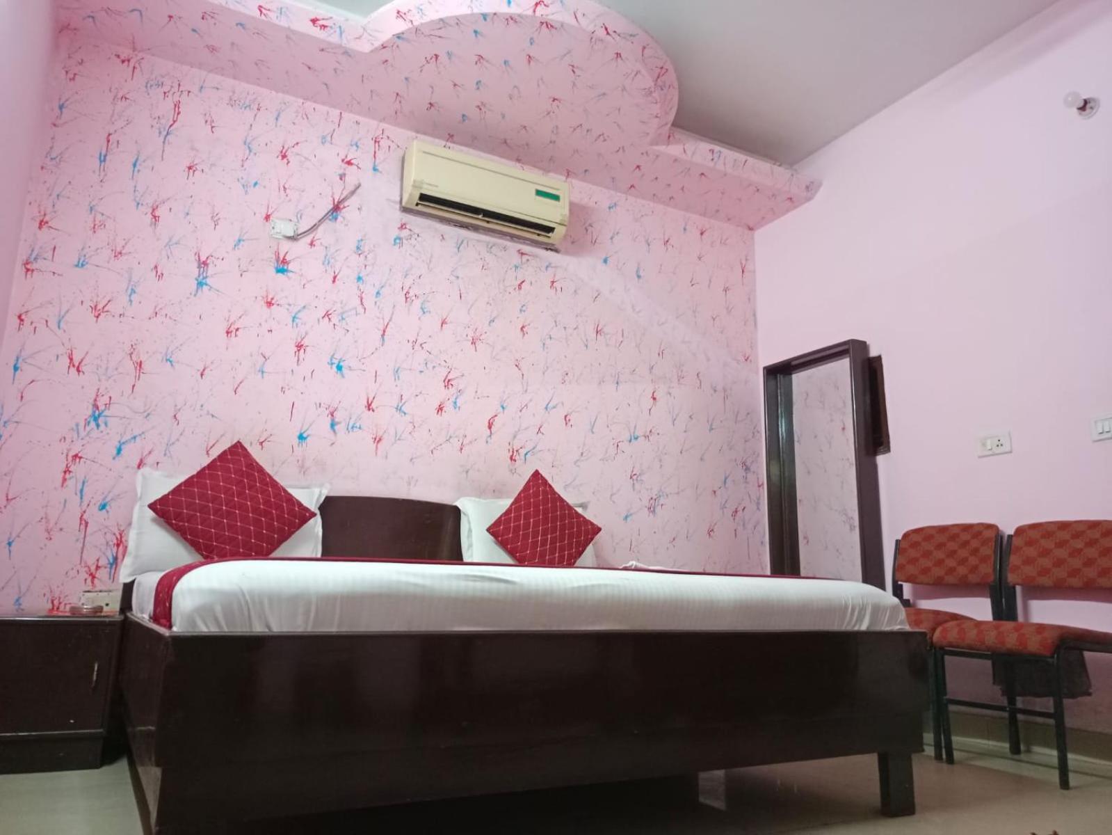 Airport Hotel Pariksheet Inn New Delhi Extérieur photo
